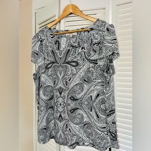 LOFT black and white, lightweight blouse